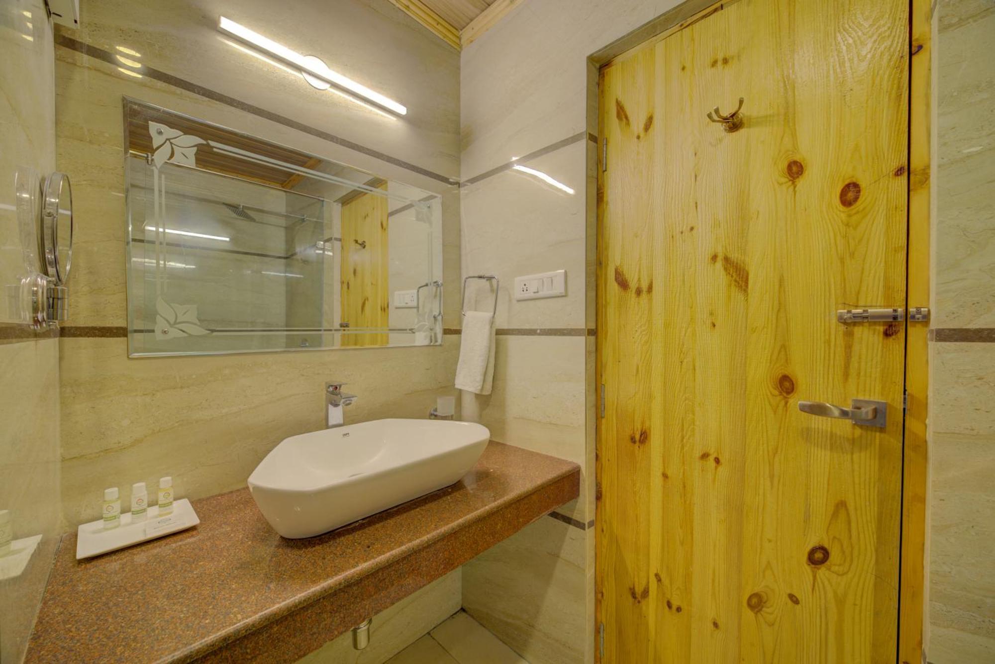 Grace Resort And Spa Manali  Exterior photo